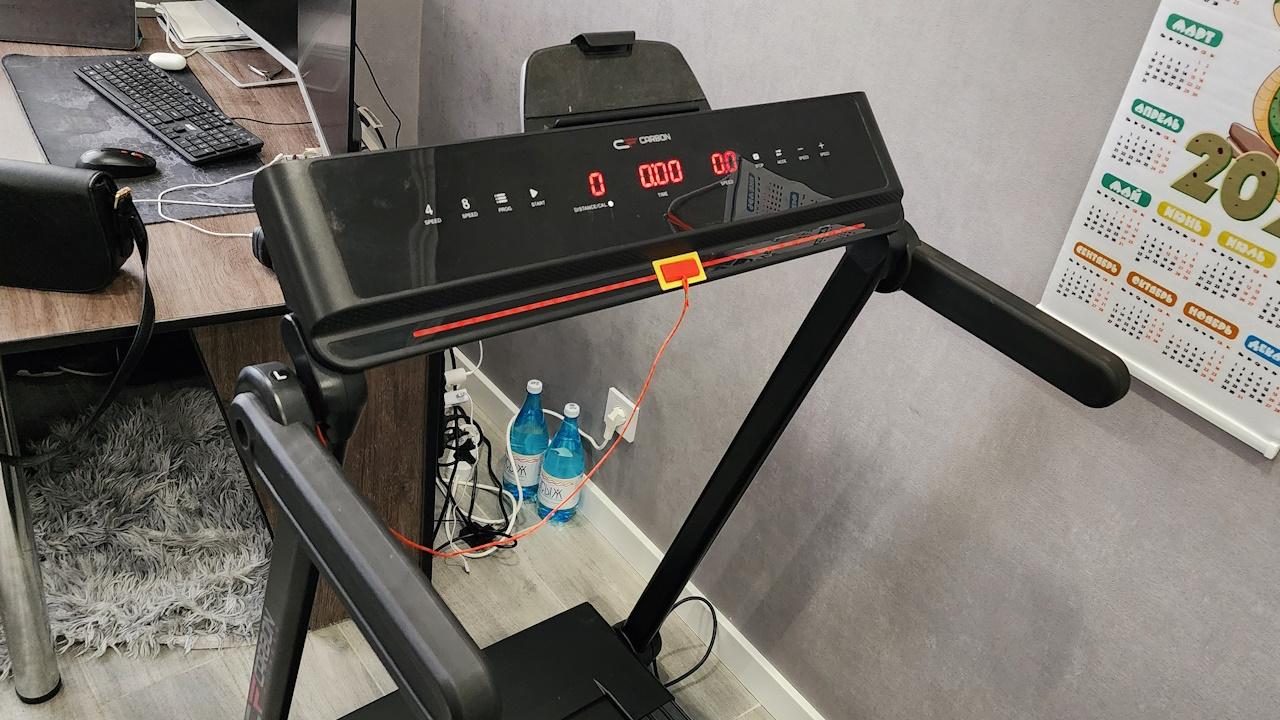 Аренда беговой дорожки Carbon T608 Slim в Краснодаре
