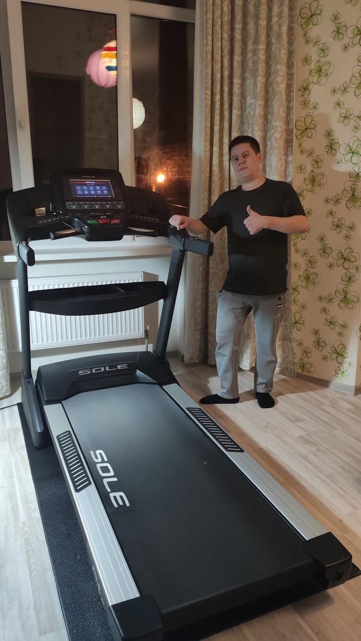 Аренда беговой дорожки Sole Fitness F85 в Краснодаре