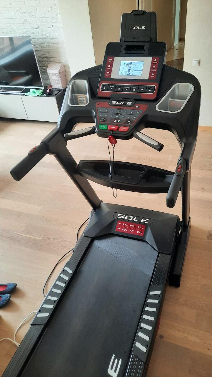 Аренда беговой дорожки Sole Fitness F63 в Краснодаре