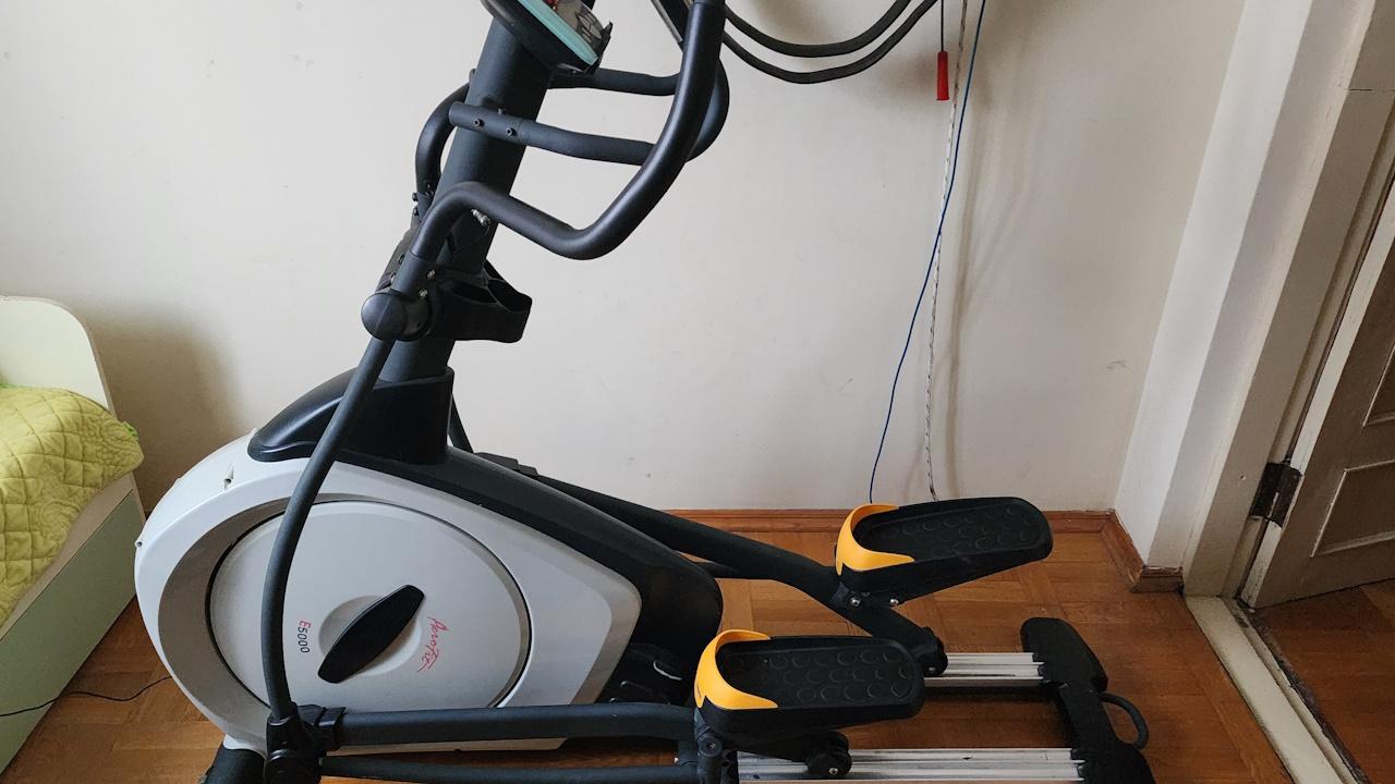 Аренда эллиптического тренажера Aerofit E5000 в Краснодаре