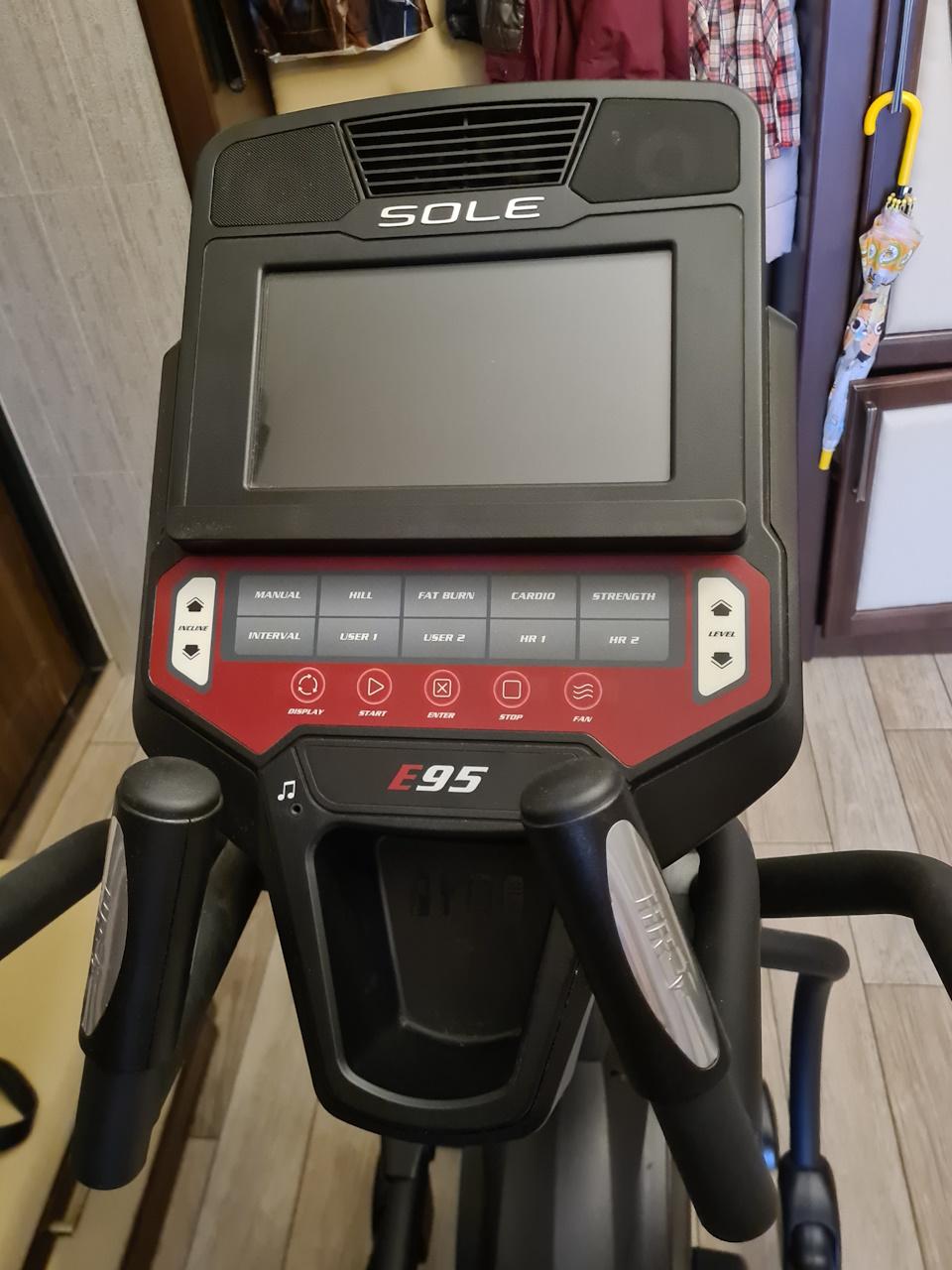 Аренда эллиптического тренажера Sole Fitness E95 в Краснодаре