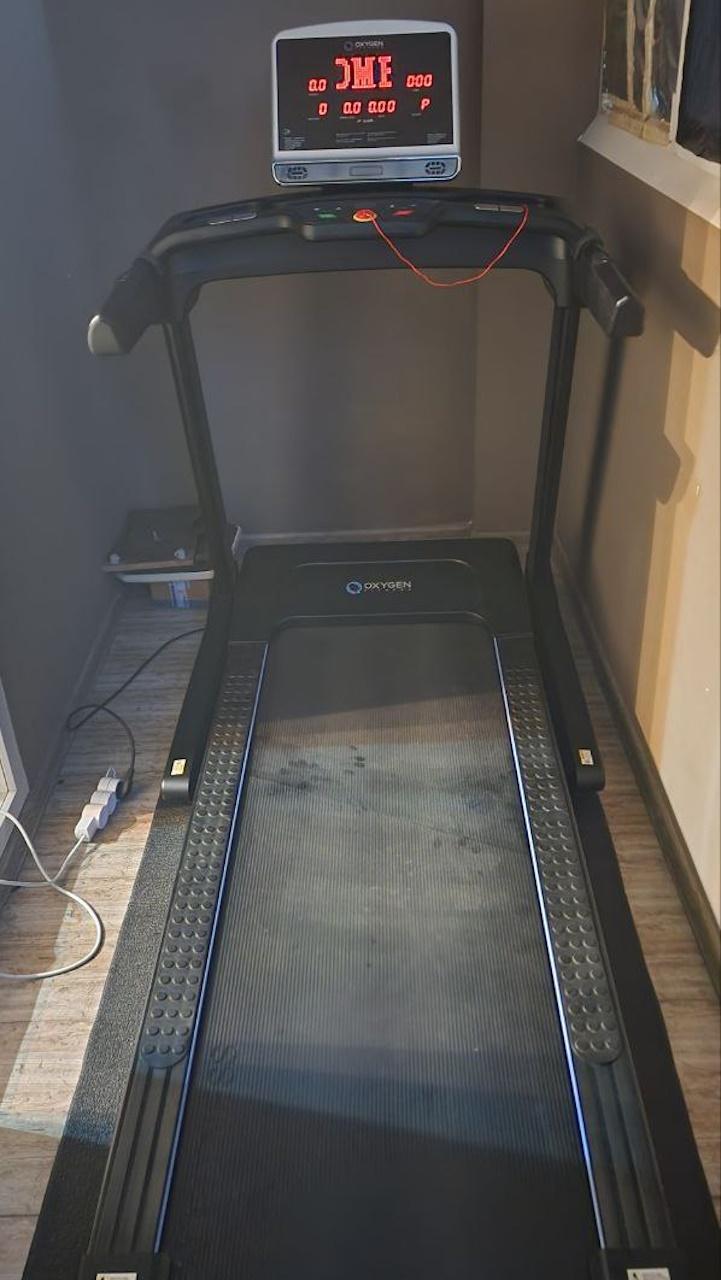 Аренда беговой дорожки Oxygen New Classic Platinum AC TFT/LED в Краснодаре