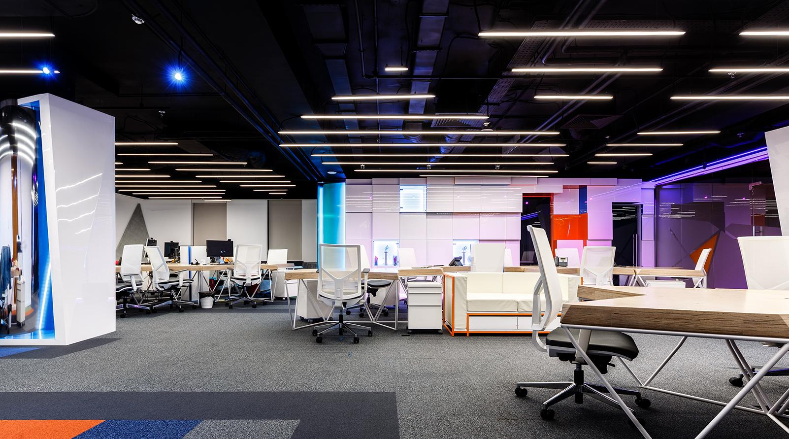 Дизайн и реализация офиса Битрикс 24