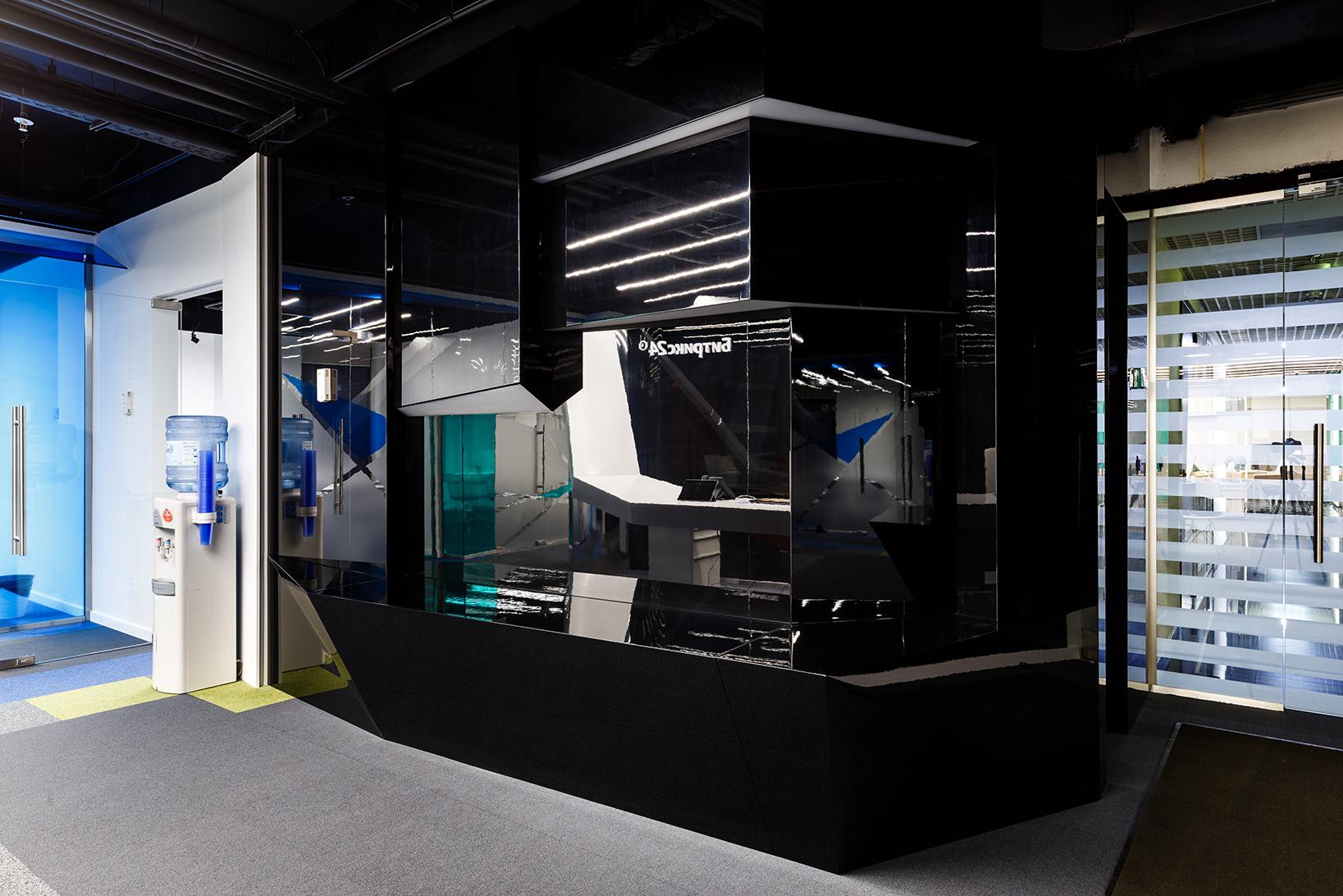 Дизайн и реализация офиса Битрикс 24