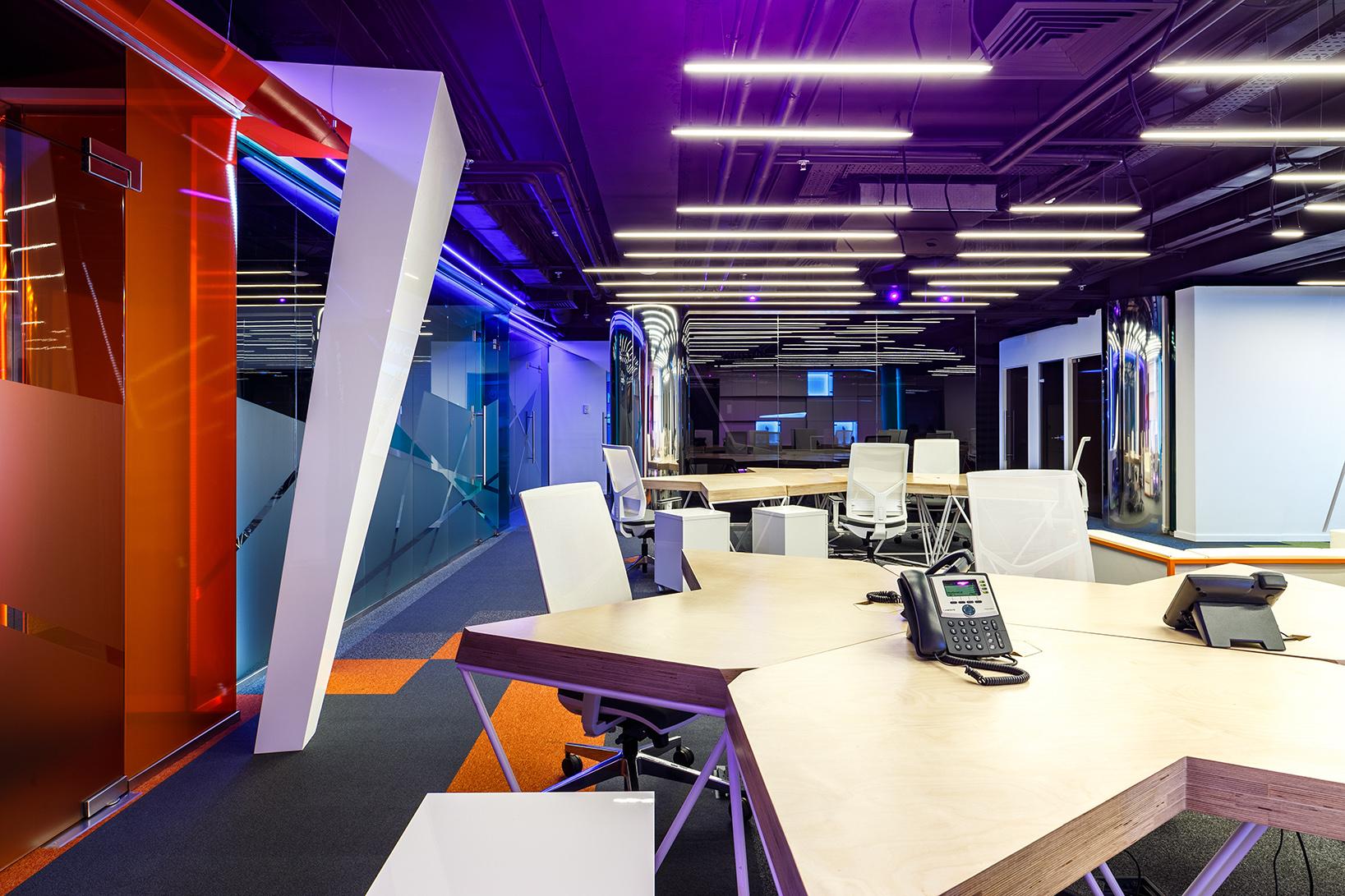 Дизайн и реализация офиса Битрикс 24