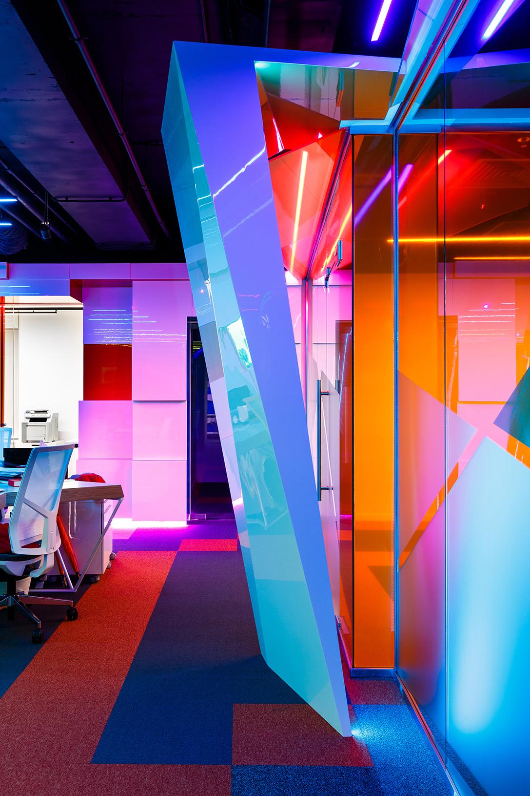 Дизайн и реализация офиса Битрикс 24